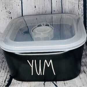 Copied - Rae Dunn portable food container with lid. Says Yum on front.